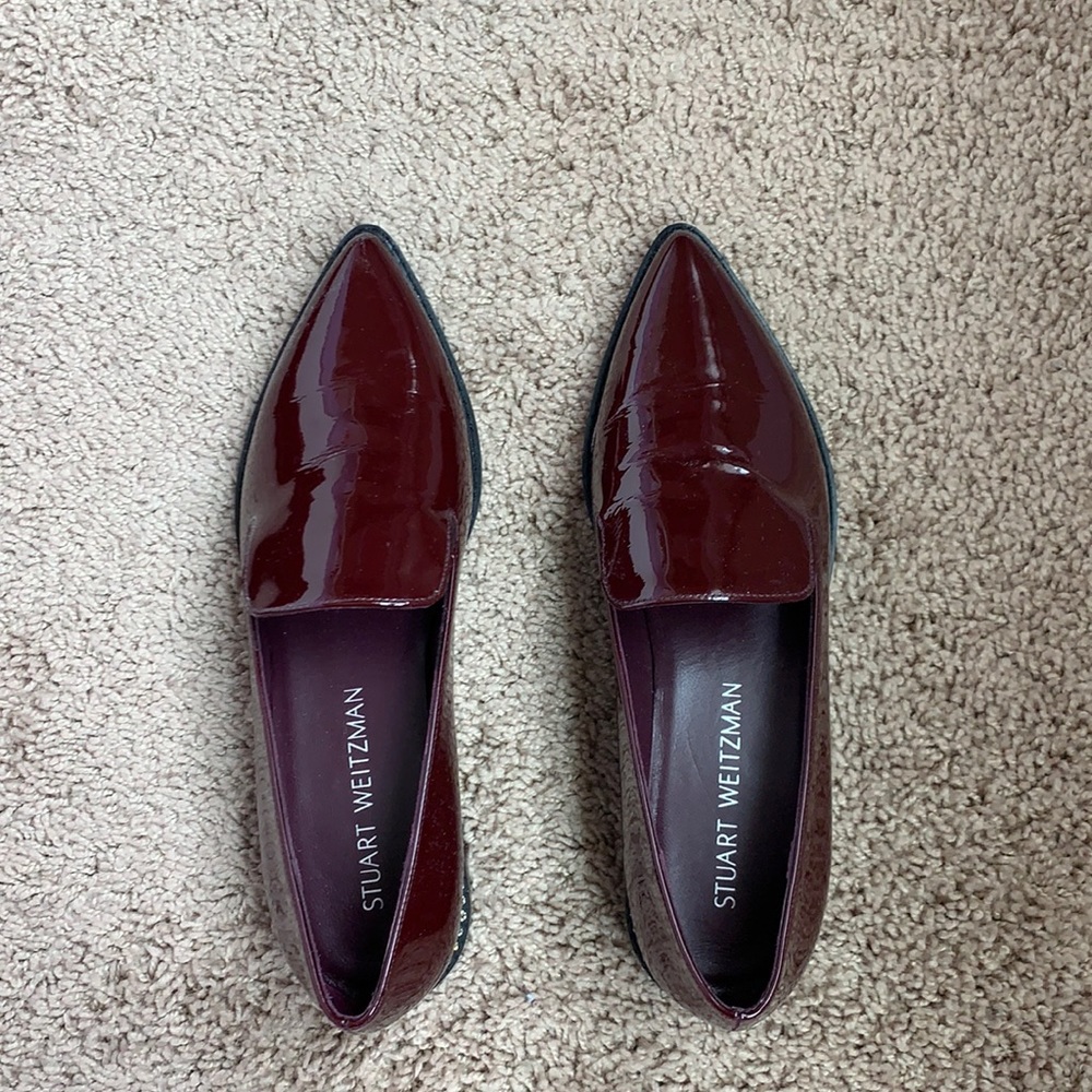 Stuart Weitzman wine pointed patent loafer 6.5